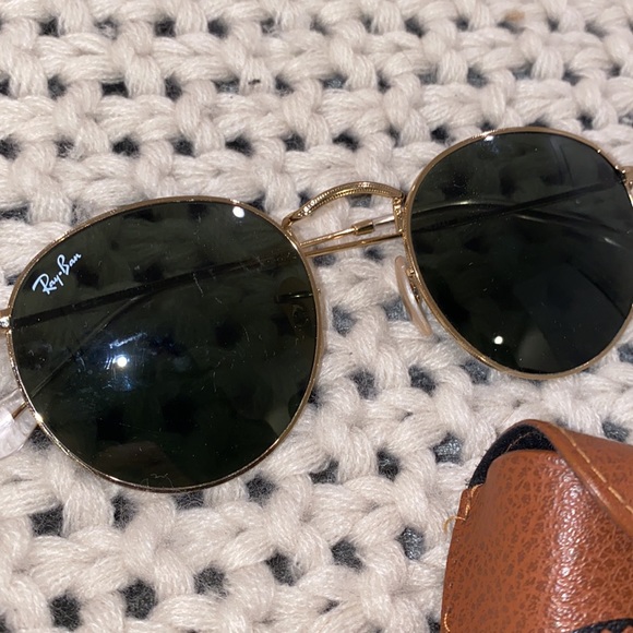 black and gold round ray bans - Picture 2 of 4